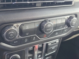 Jeep Wrangler Willys 2 Door 4x4 2026