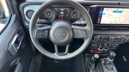 Jeep Wrangler Willys 4 Door 4x4 2026