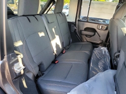 Jeep Wrangler Willys 4 Door 4x4 2026