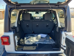 Jeep Wrangler Willys 4 Door 4x4 2026