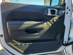 Jeep Wrangler Willys 4 Door 4x4 2026