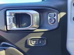 Jeep Wrangler Willys 4 Door 4x4 2026