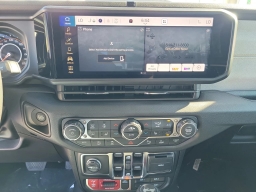 Jeep Wrangler Willys 4 Door 4x4 2026