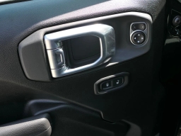 Jeep Wrangler Willys 4 Door 4x4 2026