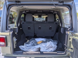 Jeep Wrangler Willys 4 Door 4x4 2026
