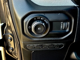 Jeep Wrangler Willys 4 Door 4x4 2026