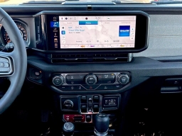 Jeep Wrangler Willys 4 Door 4x4 2026