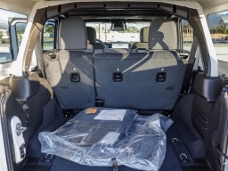 Jeep Wrangler Willys 4 Door 4x4 2026