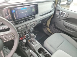 Jeep Wrangler Willys 4 Door 4x4 2026