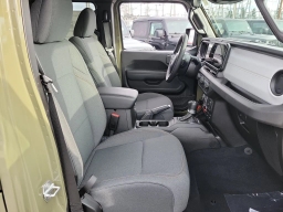 Jeep Wrangler Willys 4 Door 4x4 2026