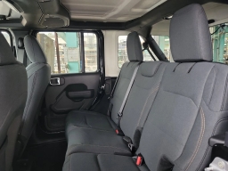 Jeep Wrangler Willys 4 Door 4x4 2026