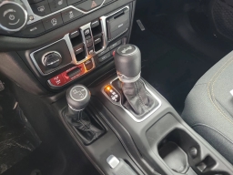 Jeep Wrangler Willys 4 Door 4x4 2026