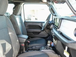 Jeep Wrangler Willys 4 Door 4x4 2026