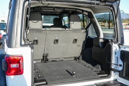 Jeep Wrangler Willys 4 Door 4x4 2026