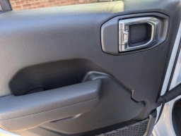 Jeep Wrangler Willys 4 Door 4x4 2026