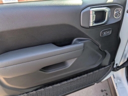 Jeep Wrangler Willys 4 Door 4x4 2026