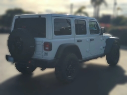 Jeep Wrangler Willys 4 Door 4x4 2026