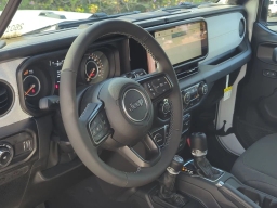 Jeep Wrangler Willys 4 Door 4x4 2026