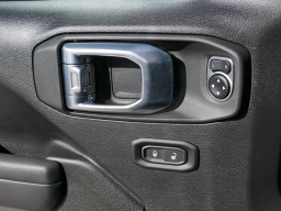 Jeep Wrangler Willys 4 Door 4x4 2026