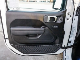 Jeep Wrangler Willys 4 Door 4x4 2026