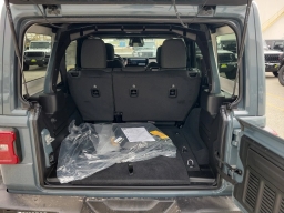 Jeep Wrangler Willys 4 Door 4x4 2026