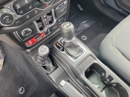 Jeep Wrangler Willys 4 Door 4x4 2026