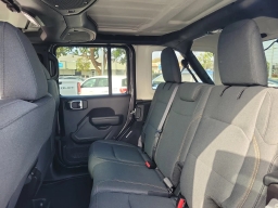 Jeep Wrangler Willys 4 Door 4x4 2026