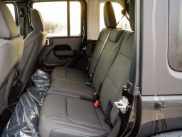 Jeep Wrangler Willys 4 Door 4x4 2026