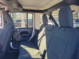 Jeep Wrangler Willys 4 Door 4x4 2026