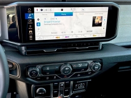 Jeep Wrangler Willys 4 Door 4x4 2026