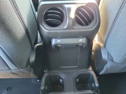 Jeep Wrangler Willys 4 Door 4x4 2026