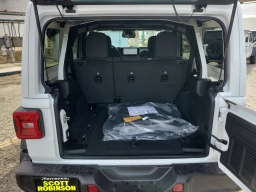 Jeep Wrangler Willys 4 Door 4x4 2026