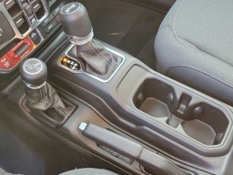 Jeep Wrangler Willys 4 Door 4x4 2026