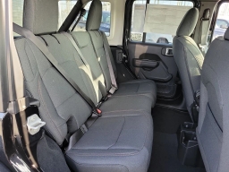 Jeep Wrangler Willys 4 Door 4x4 2026