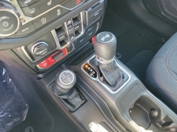 Jeep Wrangler Willys 4 Door 4x4 2026