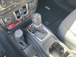 Jeep Wrangler Willys 4 Door 4x4 2026