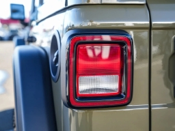 Jeep Wrangler Willys 4 Door 4x4 2026