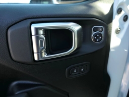 Jeep Wrangler Willys 4 Door 4x4 2026