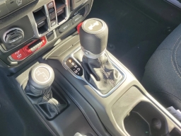 Jeep Wrangler Willys 4 Door 4x4 2026