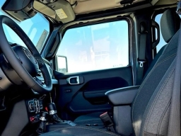 Jeep Wrangler Willys 4 Door 4x4 2026