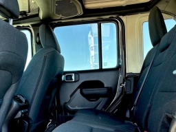 Jeep Wrangler Willys 4 Door 4x4 2026