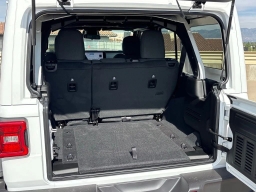 Jeep Wrangler Willys 4 Door 4x4 2026