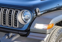 Jeep Wrangler Sport 4 Door 4x4 2026