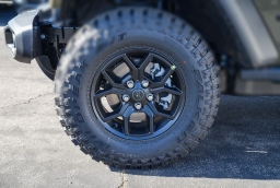 Jeep Wrangler Willys 4 Door 4x4 2026