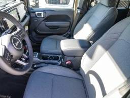 Jeep Wrangler Willys 4 Door 4x4 2026