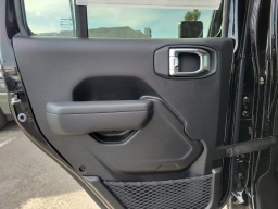 Jeep Wrangler Willys 4 Door 4x4 2026