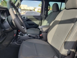 Jeep Wrangler Willys 4 Door 4x4 2026