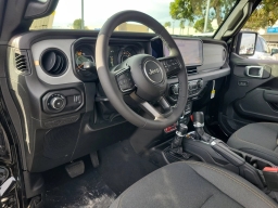 Jeep Wrangler Willys 4 Door 4x4 2026