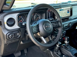 Jeep Wrangler Willys 4 Door 4x4 2026