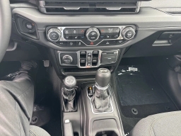 Jeep Wrangler Sahara 4 Door 4x4 2025